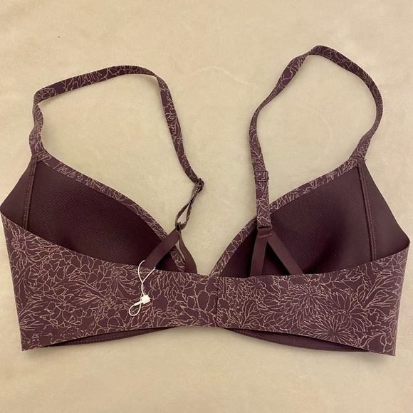 Lululemon bra - Picture 2 of 4